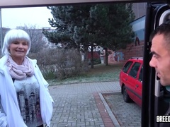 Horny Mature Lady Picked Up With Antonio Ross