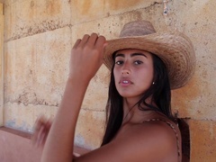 Rebecca Hot Day(4K) - Rebecca hot