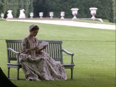 Sensual Laura Benson Shows Her Hot Ass in a 'Dangerous Liasons' Scene