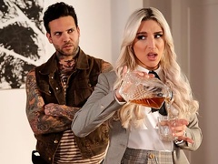 Rich Bitch Takes Dick