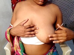 Indian Bhabhi Boobs Show