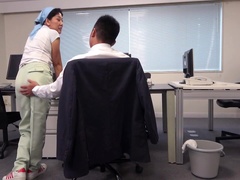 CD2302-Sexually harassing the cleaning lady in the office alone and having her suck the cock